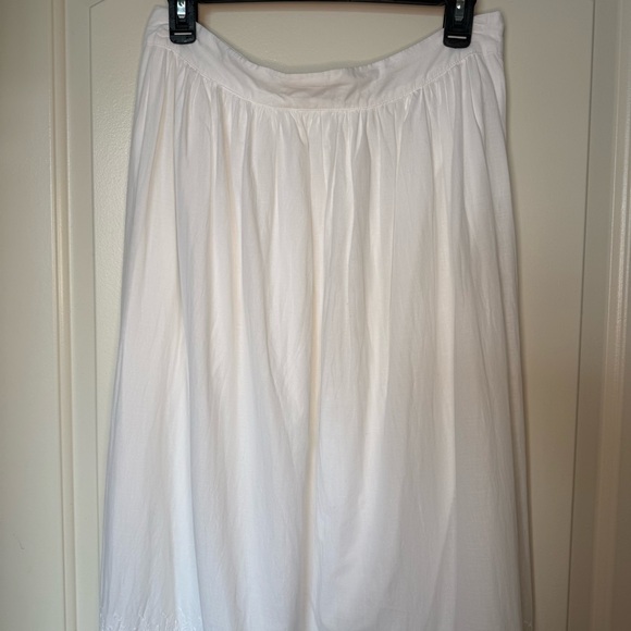 GAP White cotton Midi Skirt with Lace Hem, cottage core, coastal grandma, - Picture 4 of 10